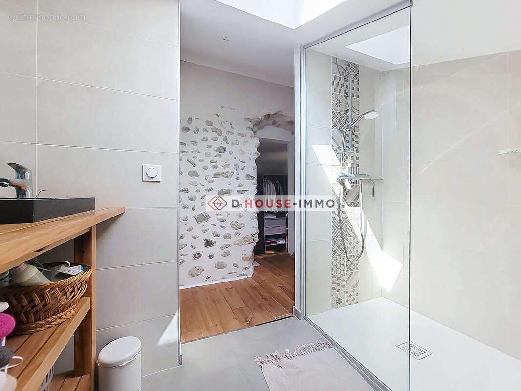Maison 152 m² à Vourey  - photo 8