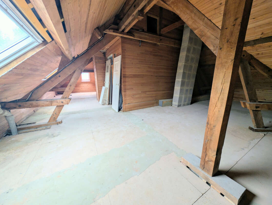 Maison à SAINT-ANDRE-LES-VERGERS