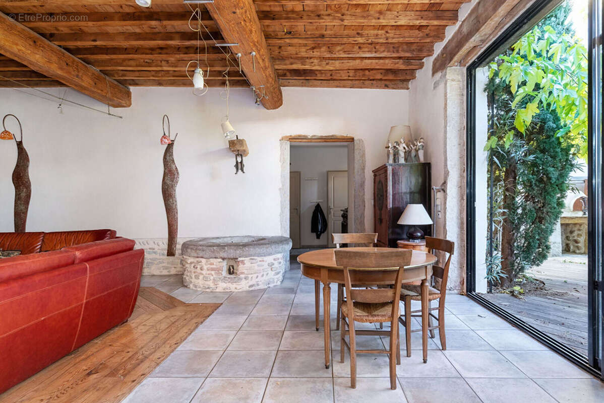 Maison à RILLIEUX-LA-PAPE