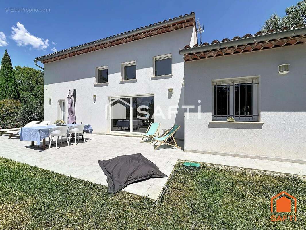 Photo 2 - Maison à VILLECROZE