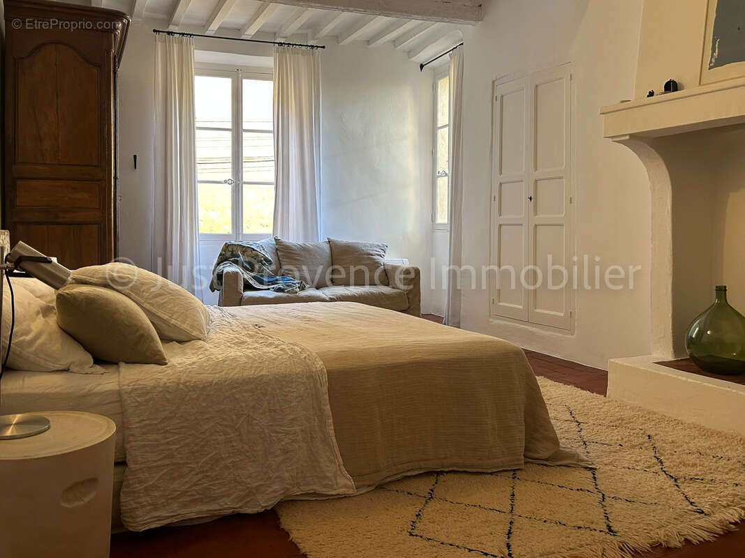 Maison à CAROMB