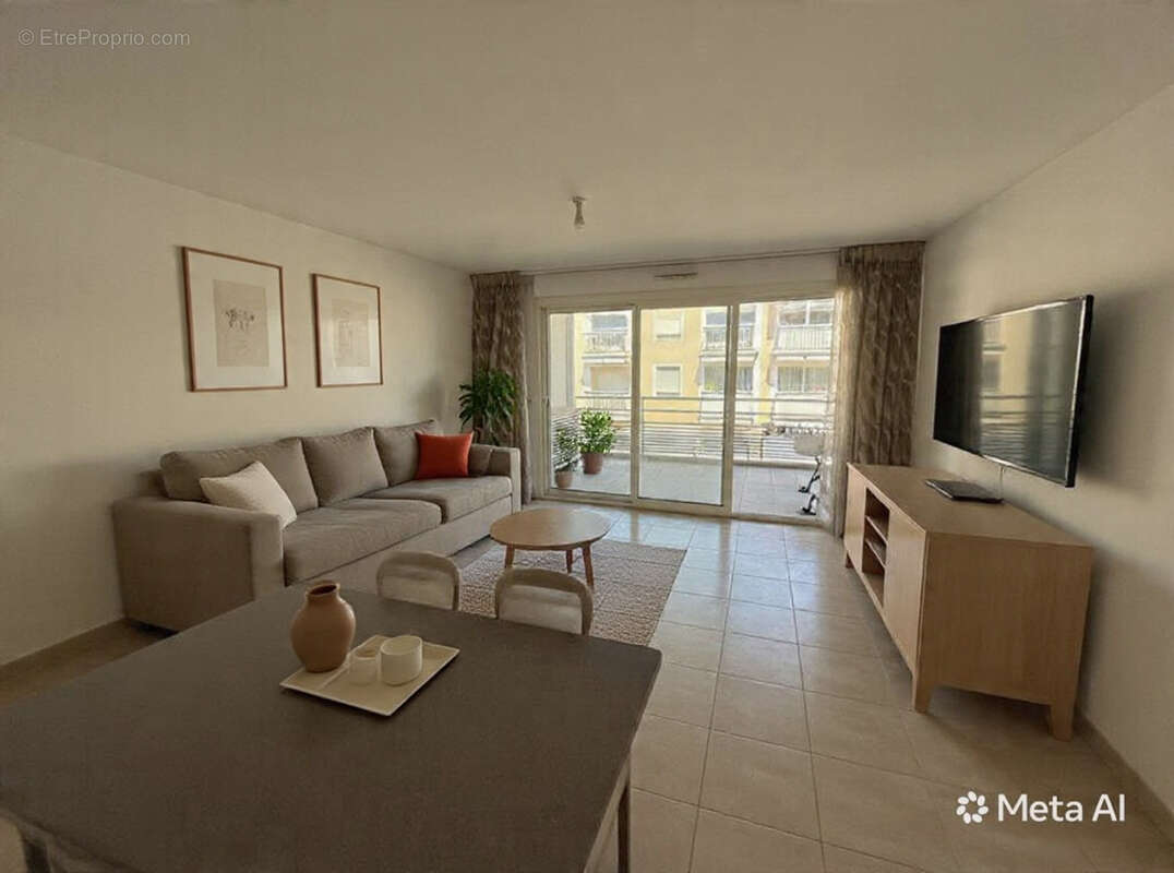 Appartement à SAINT-RAPHAEL