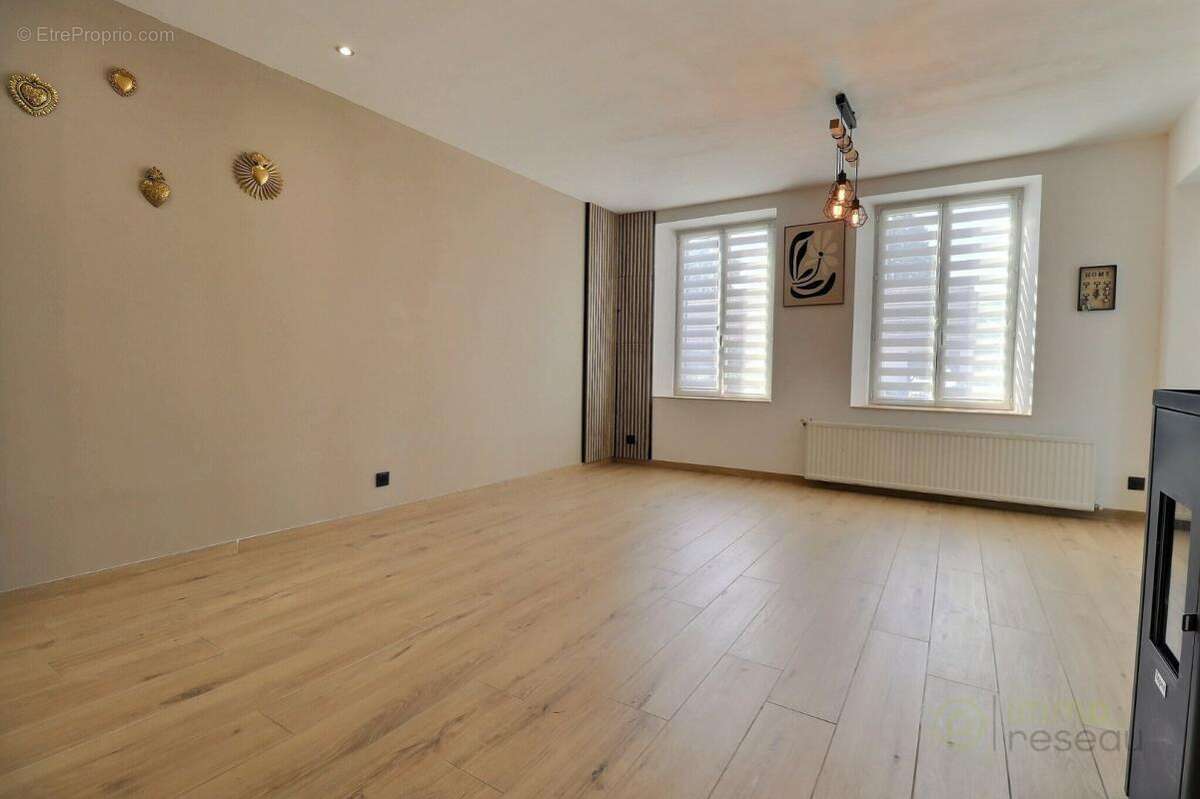 Maison 116 m² à Trelon  - photo 3