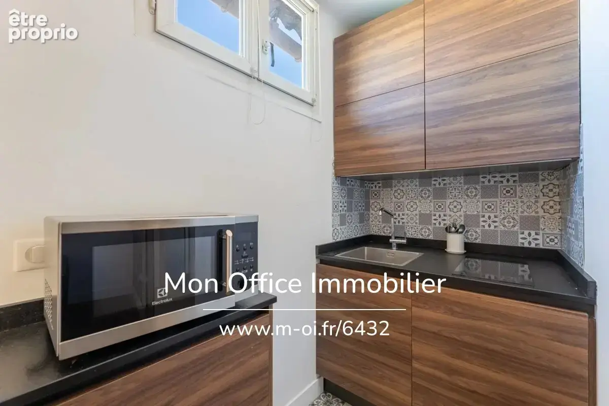 Référence : 6432-ETH. - Exclusivité - Appartement - 23m2 - Rue Manuel - Dernier étage - Aix-en-Provence - photo 6