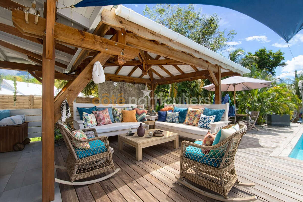 Jolie villa + 2 bungalows indépendant SAINT FRANCOIS - photo 2