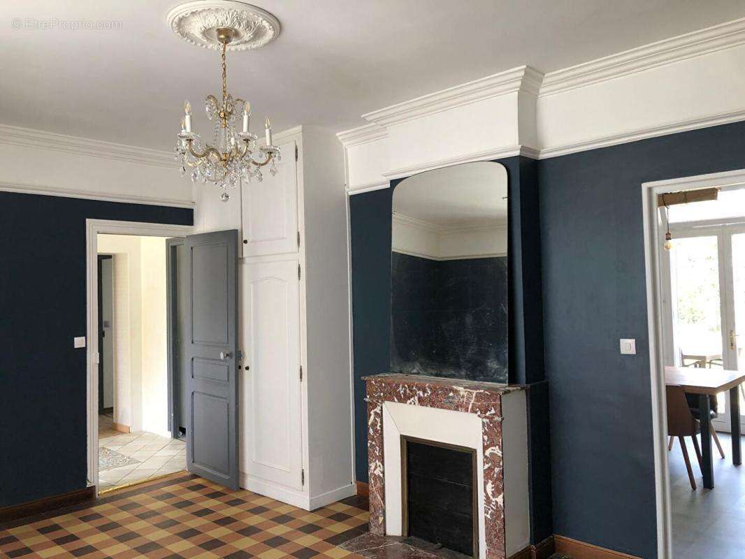 Maison de caractère -192 m² - Terrain 1 435 m² - photo 6