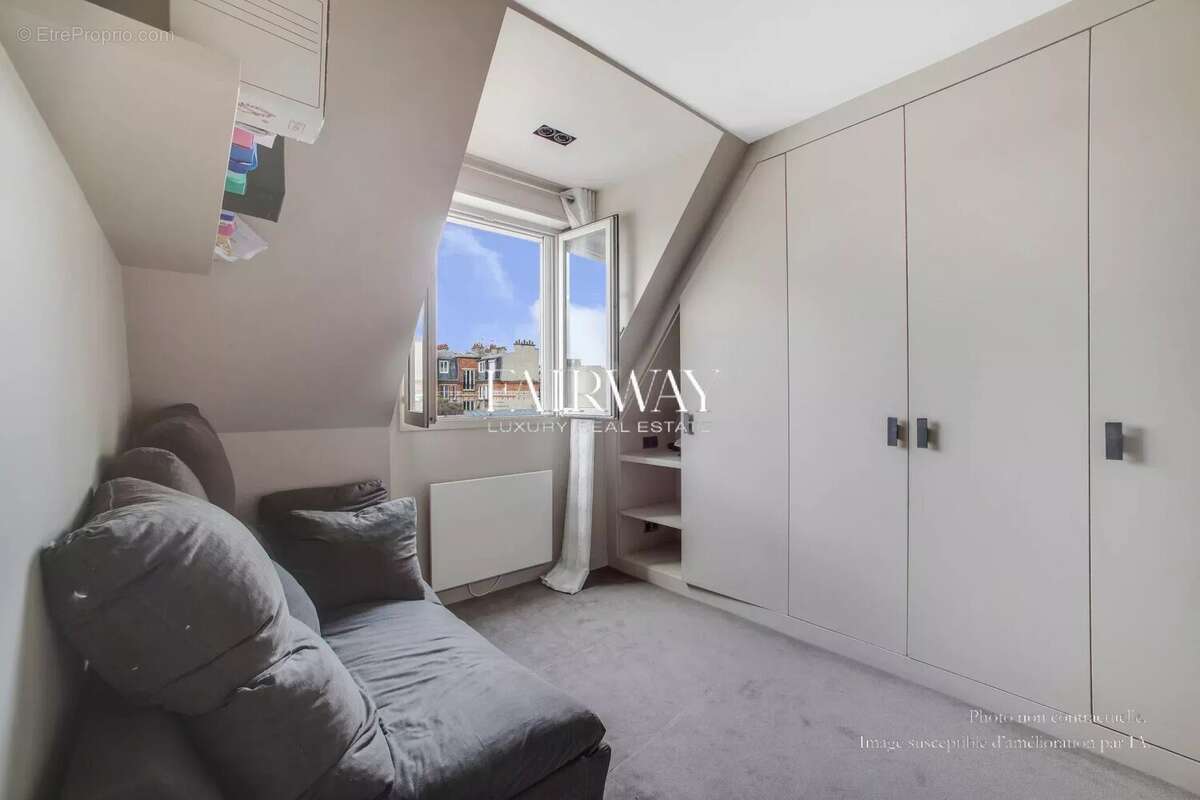 Duplex de standing de 3 pièces et 87m² avec terrasse plein sud de 50m² et parking, au cœur du marché Lévis – Paris 17ème - photo 14