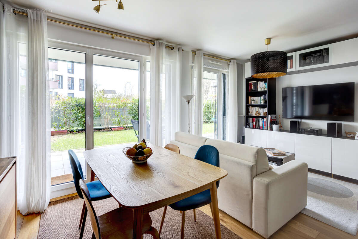 Appartement à LE PLESSIS-ROBINSON