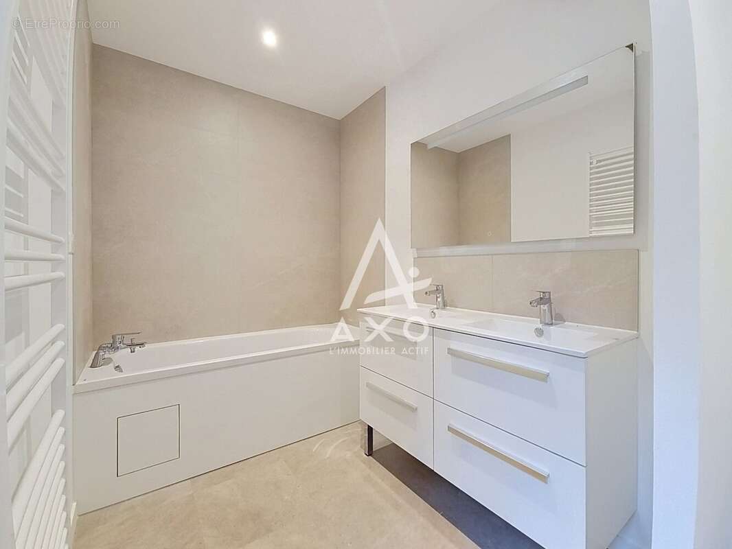 Grande maison rénovée à Auneuil   grange et jardin clos - photo 11