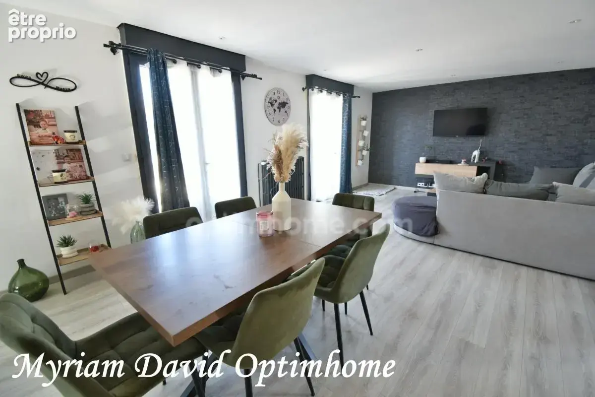 Maison rénovée 128 m² – 5 chambres – Sous-sol complet – Proche centre-ville de Rostrenen - photo 6