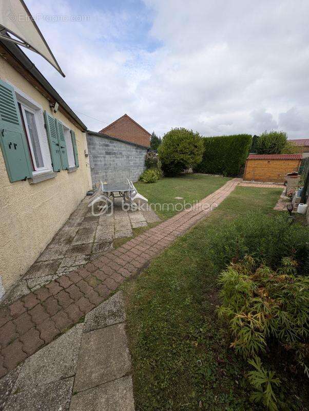 Maison à DOMPIERRE-BECQUINCOURT