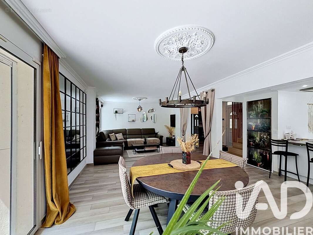 Photo 5 - Maison à MEZY-SUR-SEINE