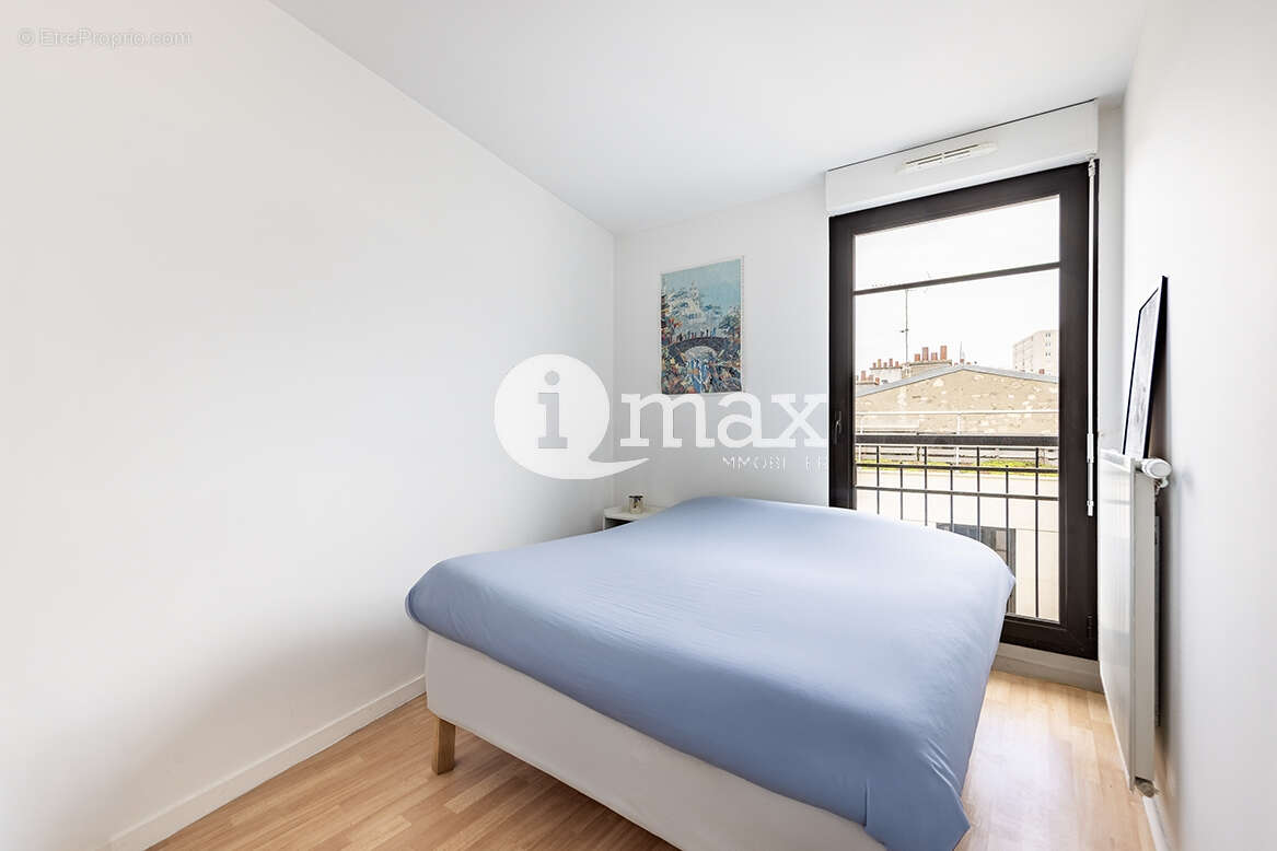 Appartement à LEVALLOIS-PERRET