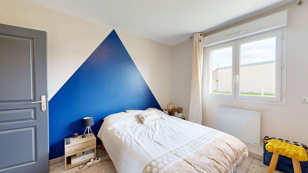 Maison à VILLENEUVE-SUR-ALLIER