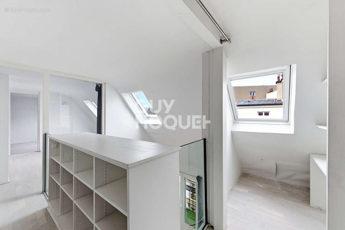Appartement à PARIS-9E