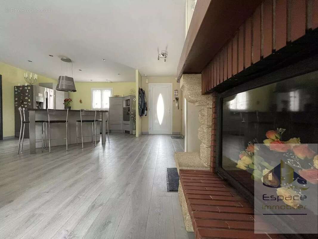 Maison à ANAIS