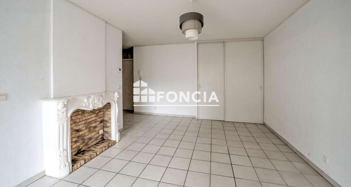 Appartement à VALLEIRY