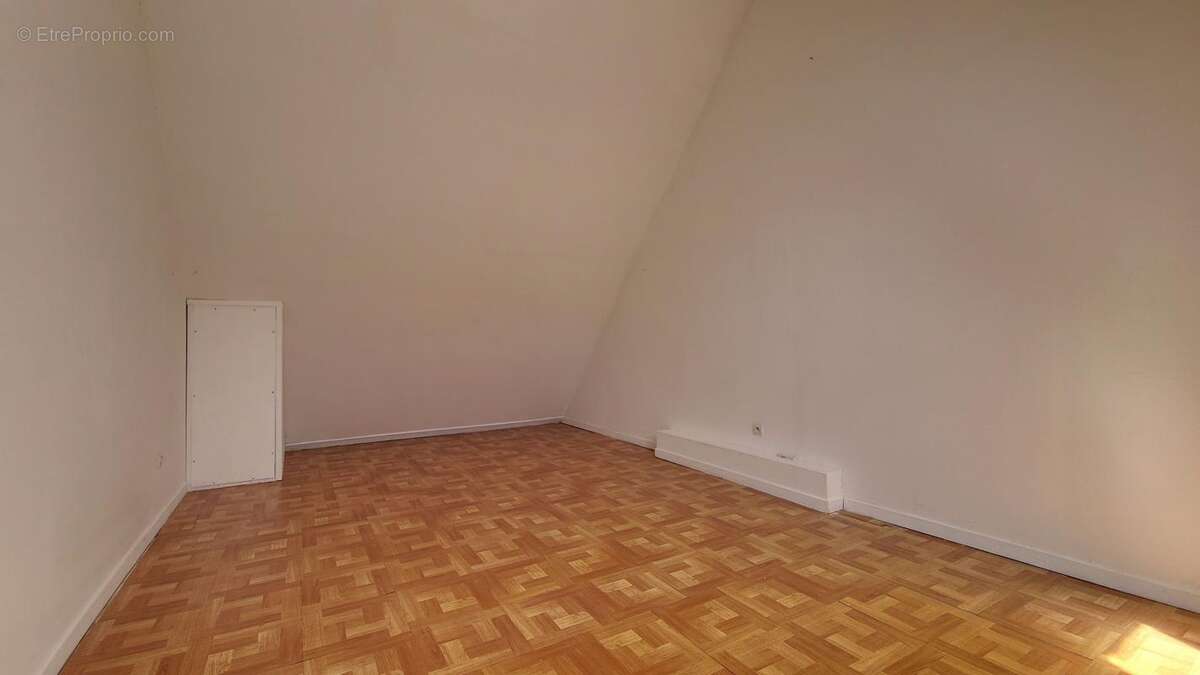 Appartement à GENLIS