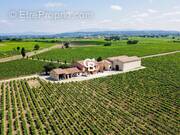 Maison à SAINTE-CECILE-LES-VIGNES