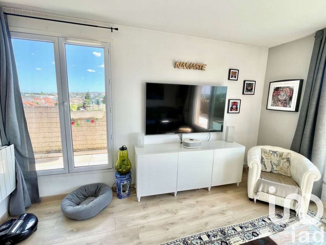 Photo 9 - Appartement à VILLENEUVE-LE-ROI
