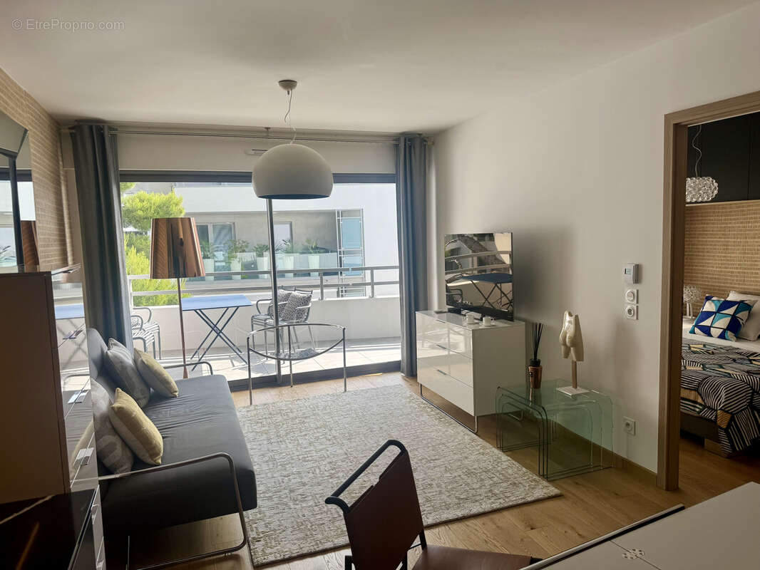 Appartement à MARSEILLE-8E