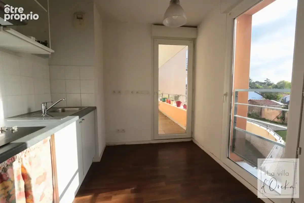 Bel Appartement T3 de 65m2 avec terrasse vue dégagée et 2 pl. parking - photo 5