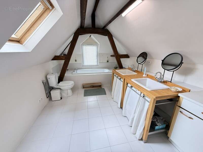 Maison à CHATELLERAULT