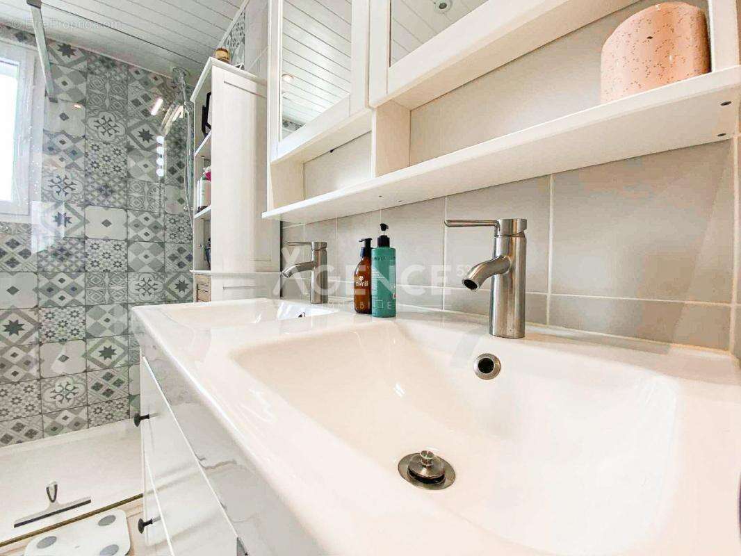 Maison à RACQUINGHEM