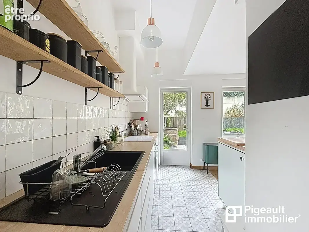 Maison T7 à vendre - 5 chambres - Rennes - Sainte Thérèse - Jardin - photo 13