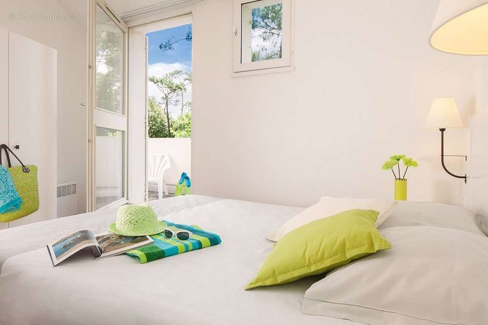 Appartement à LES MATHES