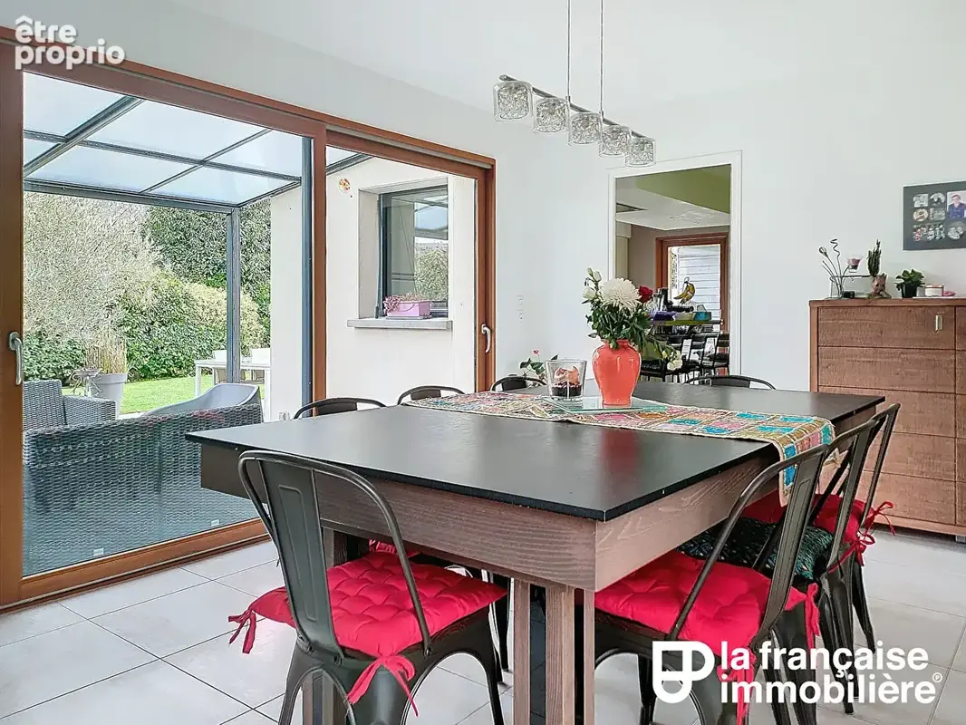 Maison familiale type 7 -  5 chambres - jardin - proche ecoles et transports - garage - jardin - saint-grégoire - photo 2