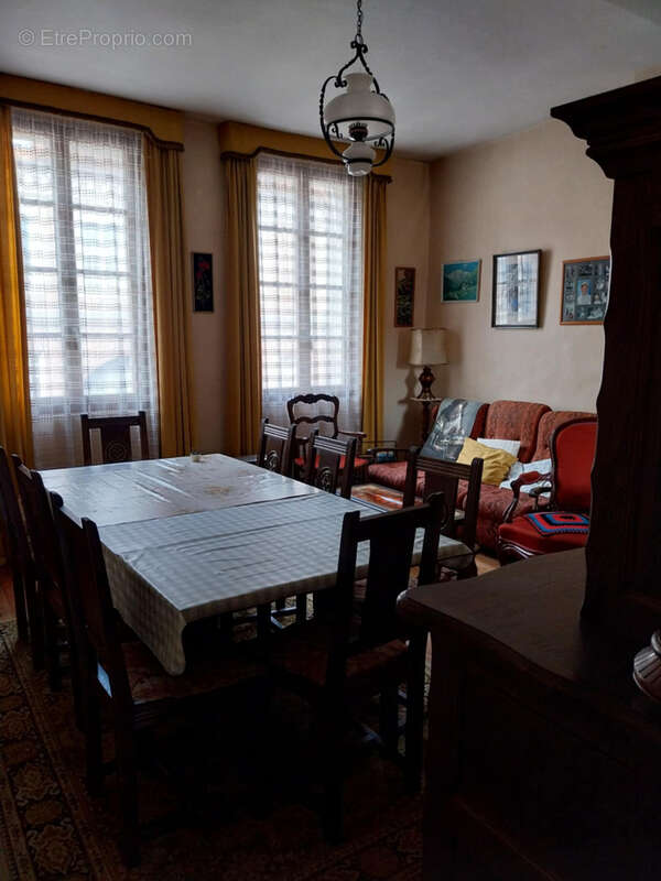 Maison à NEUFCHATEL-EN-BRAY