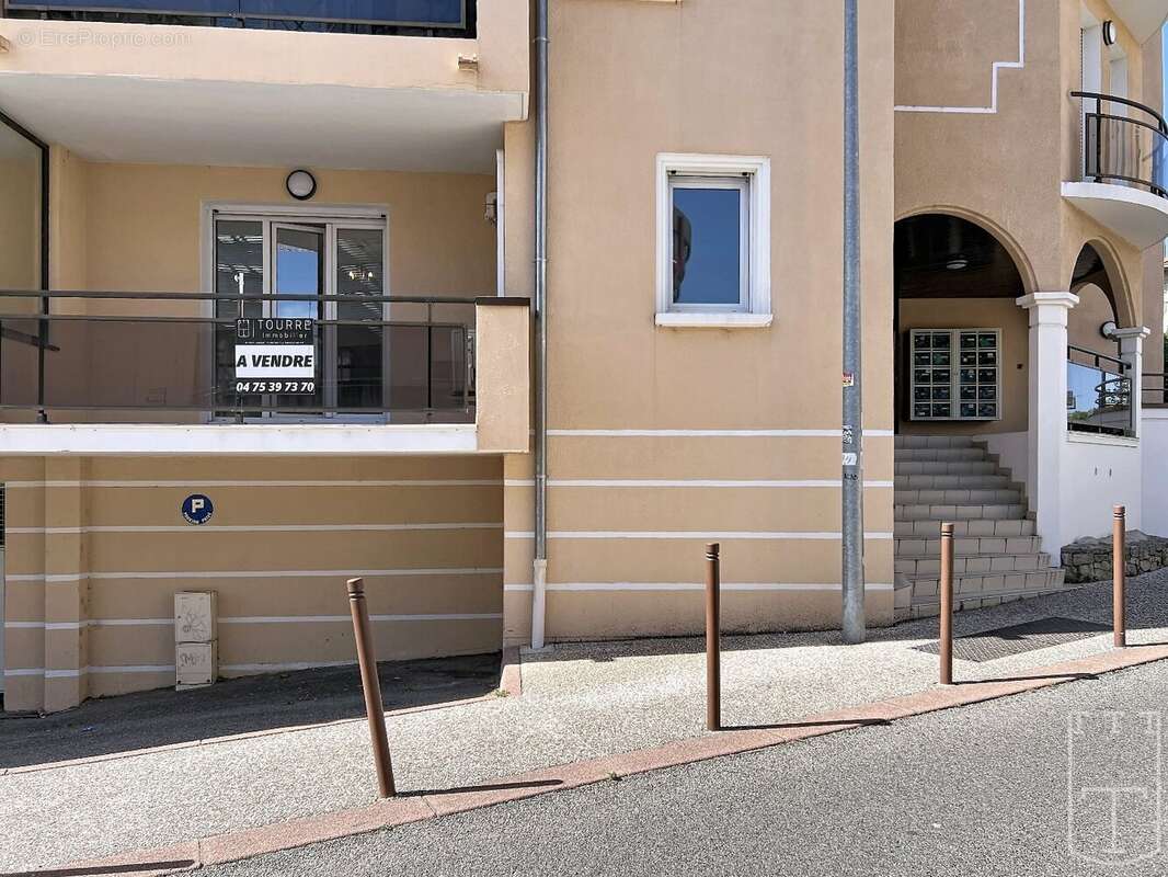 Appartement à AUBENAS