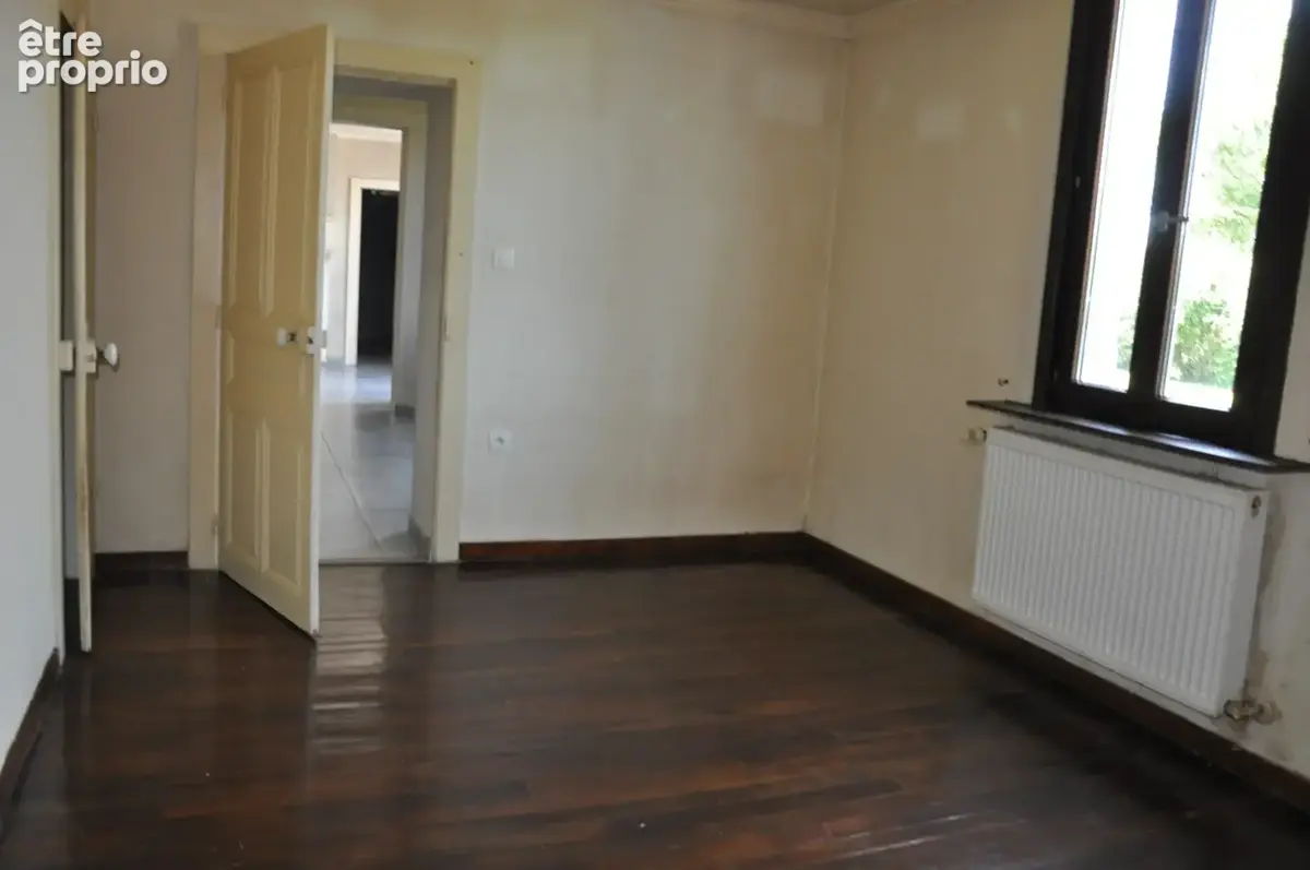 Belle maison en pierre, avec 2 chambres, une grange et terrain de 1543 m2 - photo 7