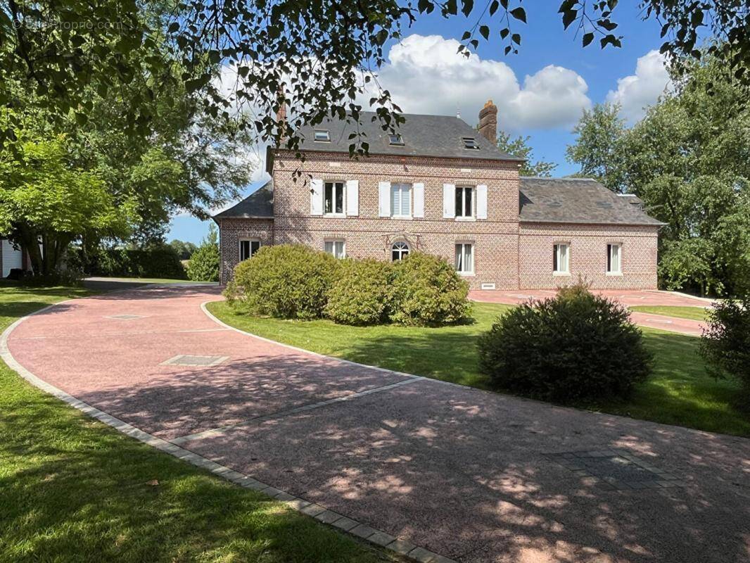 Maison à BUCHY