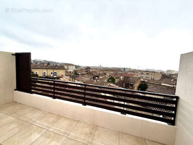 Appartement à NIMES