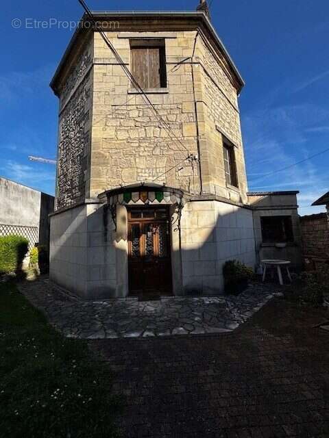 Maison à MONTATAIRE