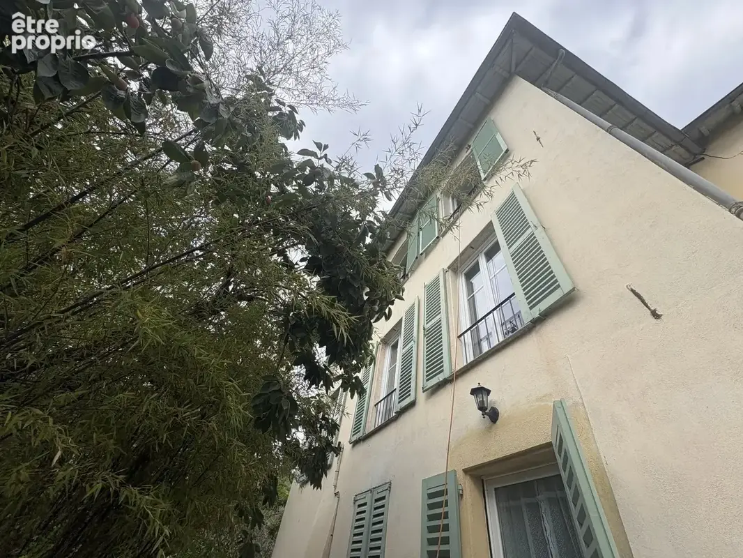 Maison individuelle de 170 m² / Immeuble - photo 4