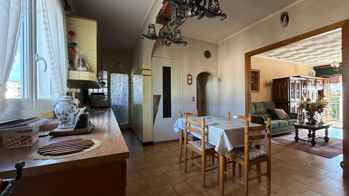 Maison à LIVRY-GARGAN