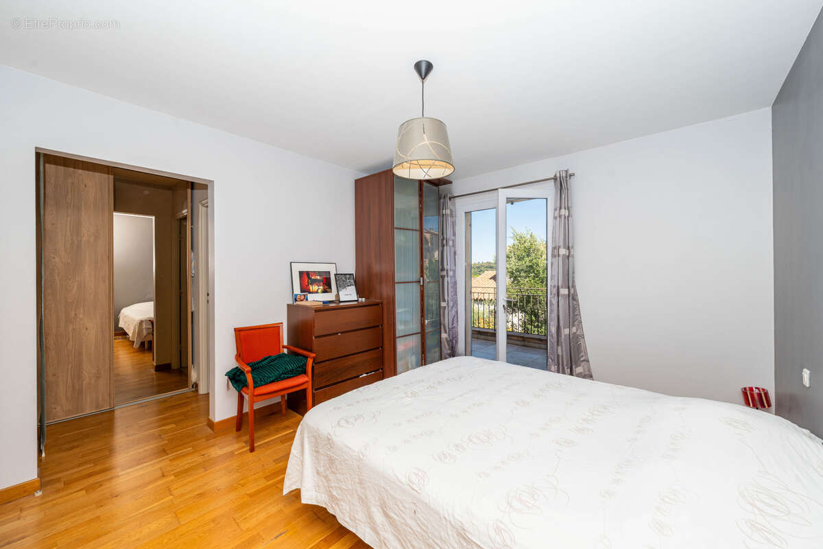 Maison à LA COLLE-SUR-LOUP