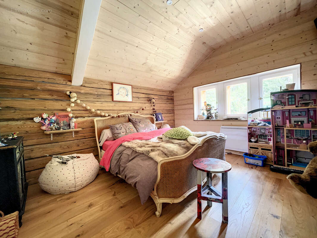 Maison à AIGUEBELETTE-LE-LAC