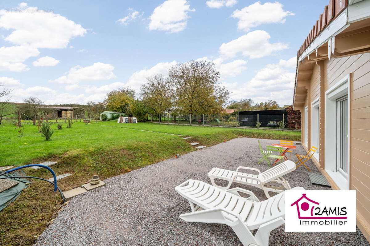 Maison à TANTONVILLE