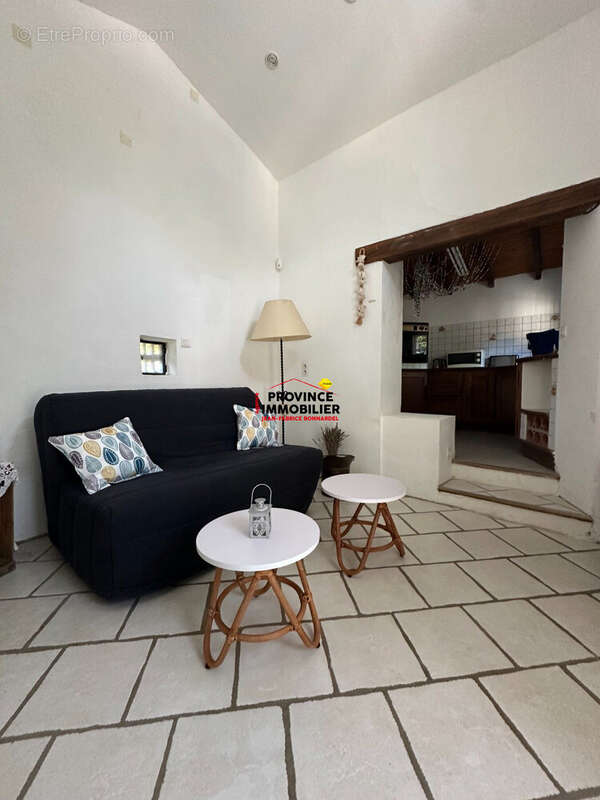 Maison 246 m² à Grignan  - photo 7