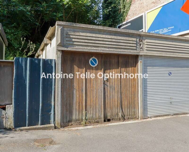 Le Cateau 59360 - Maison de ville avec garage & jardin clos - De l'espace à moderniser ! - photo 3