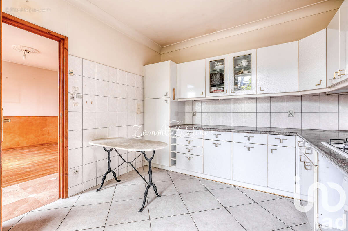 Photo 2 - Maison à LES PAVILLONS-SOUS-BOIS