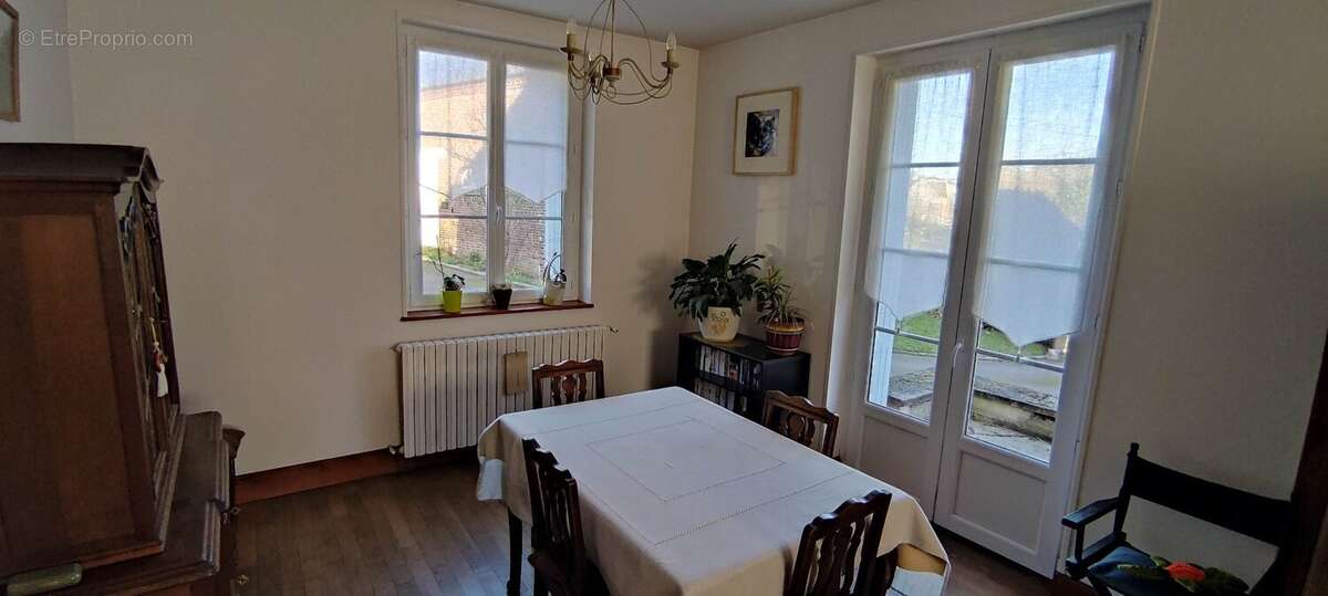 Maison à VIMOUTIERS