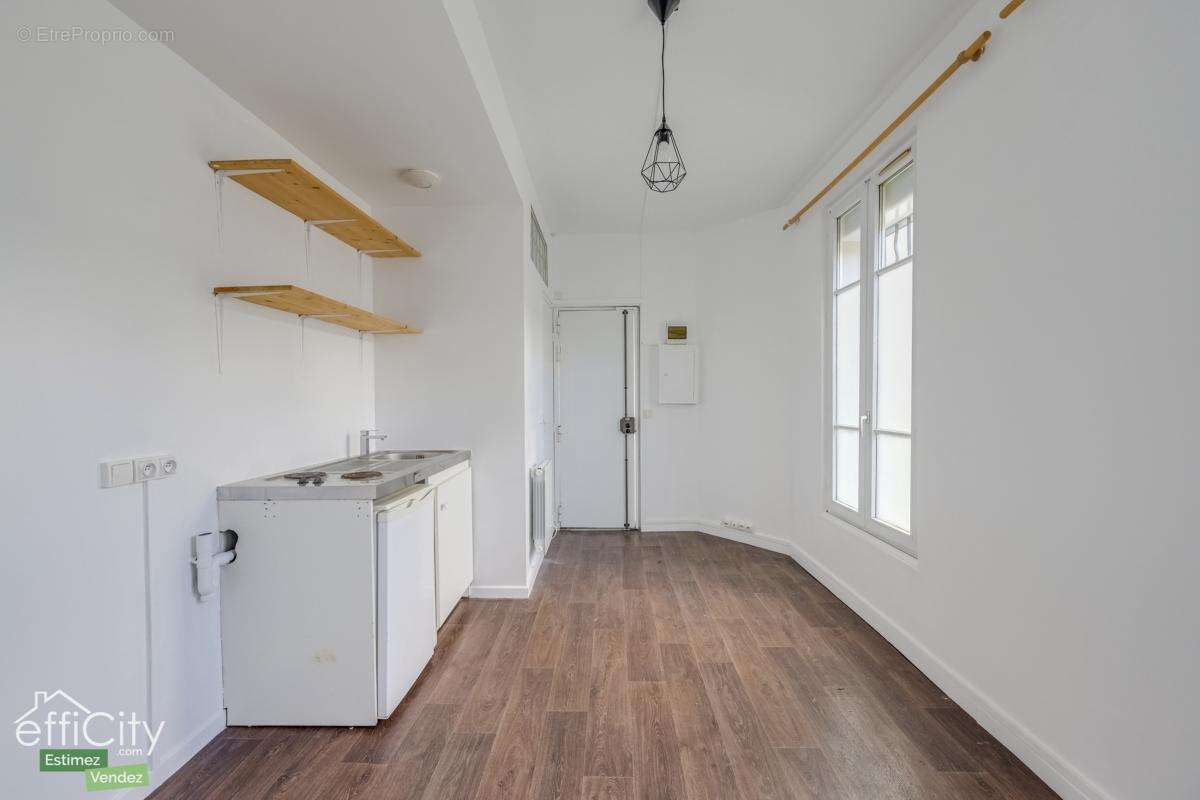 Appartement à SAINT-DENIS