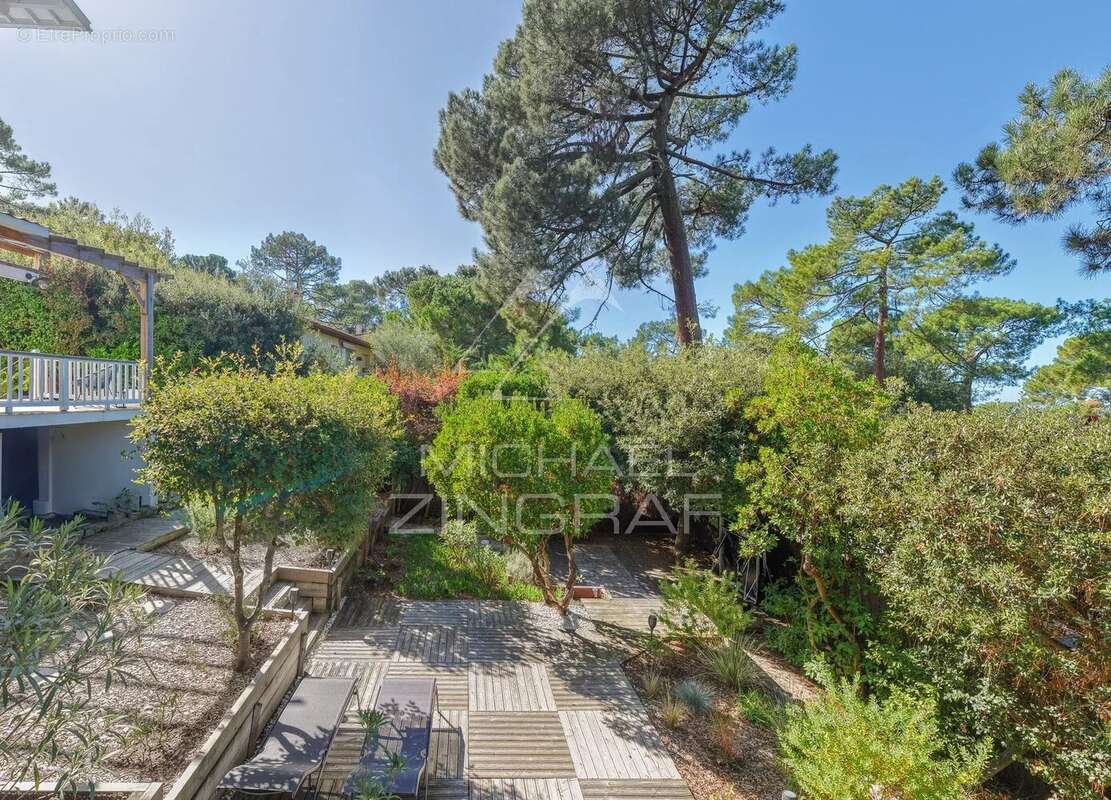 Maison à LE BOUSCAT