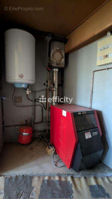 Maison à SAINT-REMY-SUR-DUROLLE