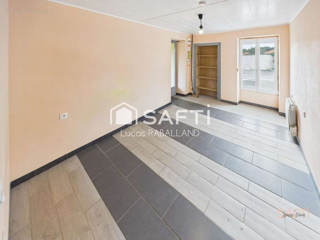 Photo 7 - Maison à CHATEAU-GUIBERT